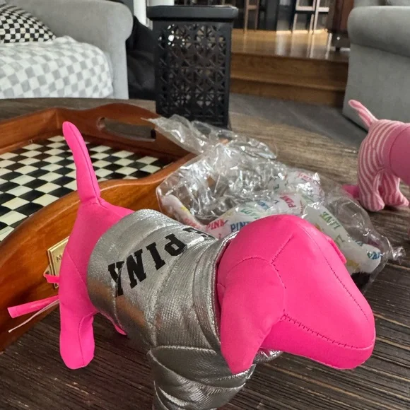 Victoria’s Secret pink dogs bundle VS DOGS pups confetti opening day dog vest - Picture 5 of 13